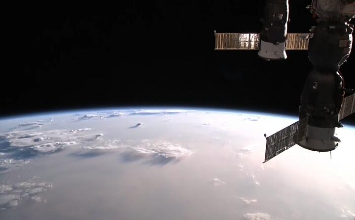 ISS HD Live: View Earth Live